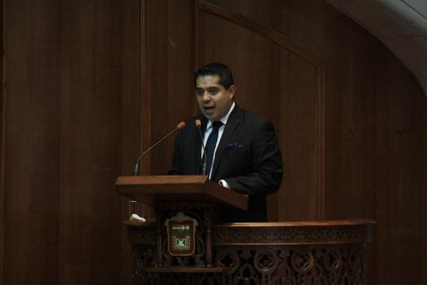 ADRIAN JUAREZ JIMENEZ