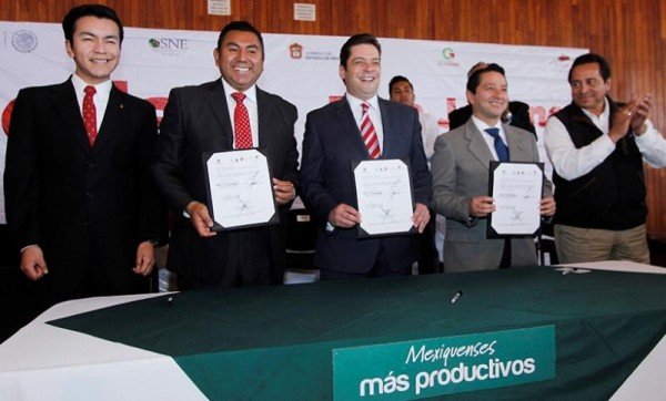 BRAULIO ALVAREZ FERIA DEL EMPLEO