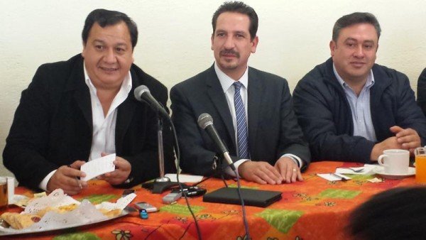 ALFONSO BRAVO Y OGY ALIANZA