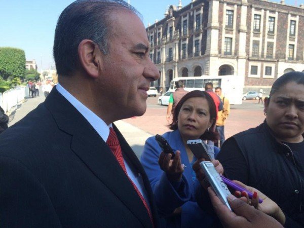 ALFONSO ARANA PROGRAMAS SOCIALES