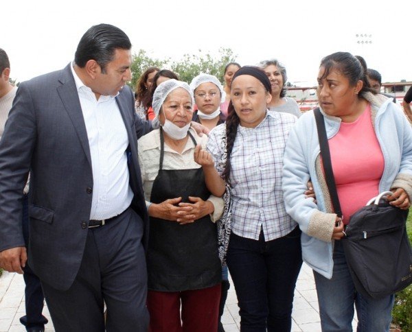 COMEDORES COMUNITARIOS BAJ