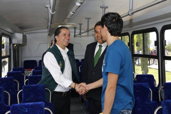 ENTREGA OBRAS POR 21 MDP JOG