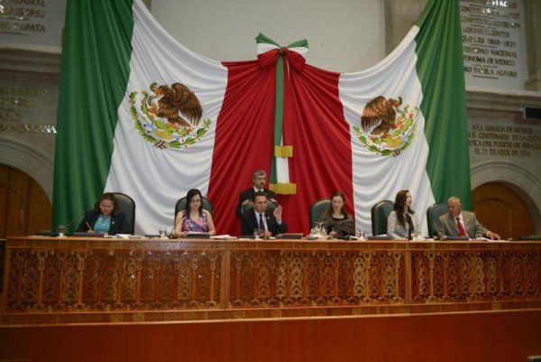 MESA DIRECTIVA 25SEP15