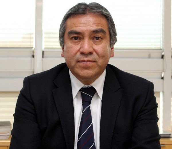 BARUCH DELGADO MEDIO CUERPO