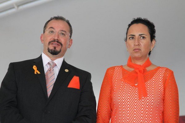 ANA YURITZI Y OMAR ORTEGA