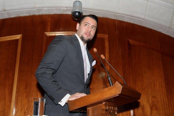 ANUAR AZAR TEMPORALIDAD DEL AUDITOR