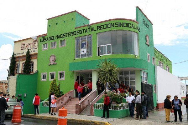 CASA DEL MAGISTERIO REGION 2