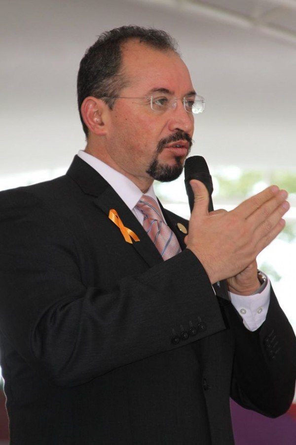 OMAR ORTEGA PERFIL