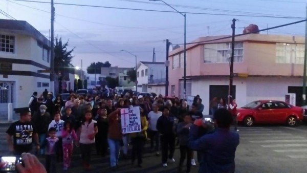 MARCHA POR MULTIHOMIDICIO EN LA 5 DE MAYO
