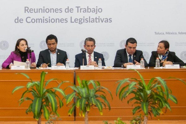 PIDEN CREAR ORGANISMO DE INTELIGENCIA SANITARIA