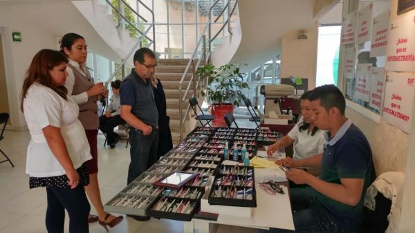 Está dirigida a padres y abuelitos de la familia judicial