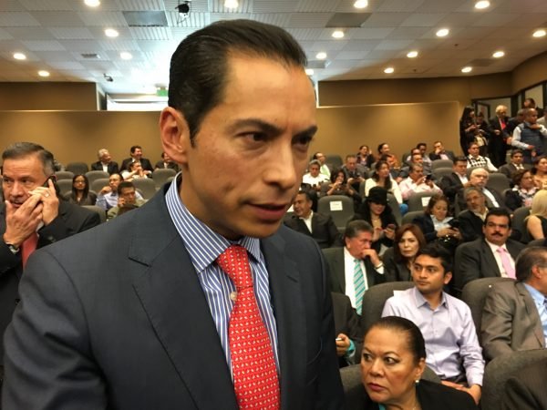 CARLOS IRIARTE MERCADO