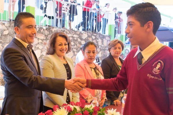 El diputado celebró que el municipio de Texcaltitlán, que pertenece al distrito que representa, sea una de las 11 nuevas sedes de esta institución.