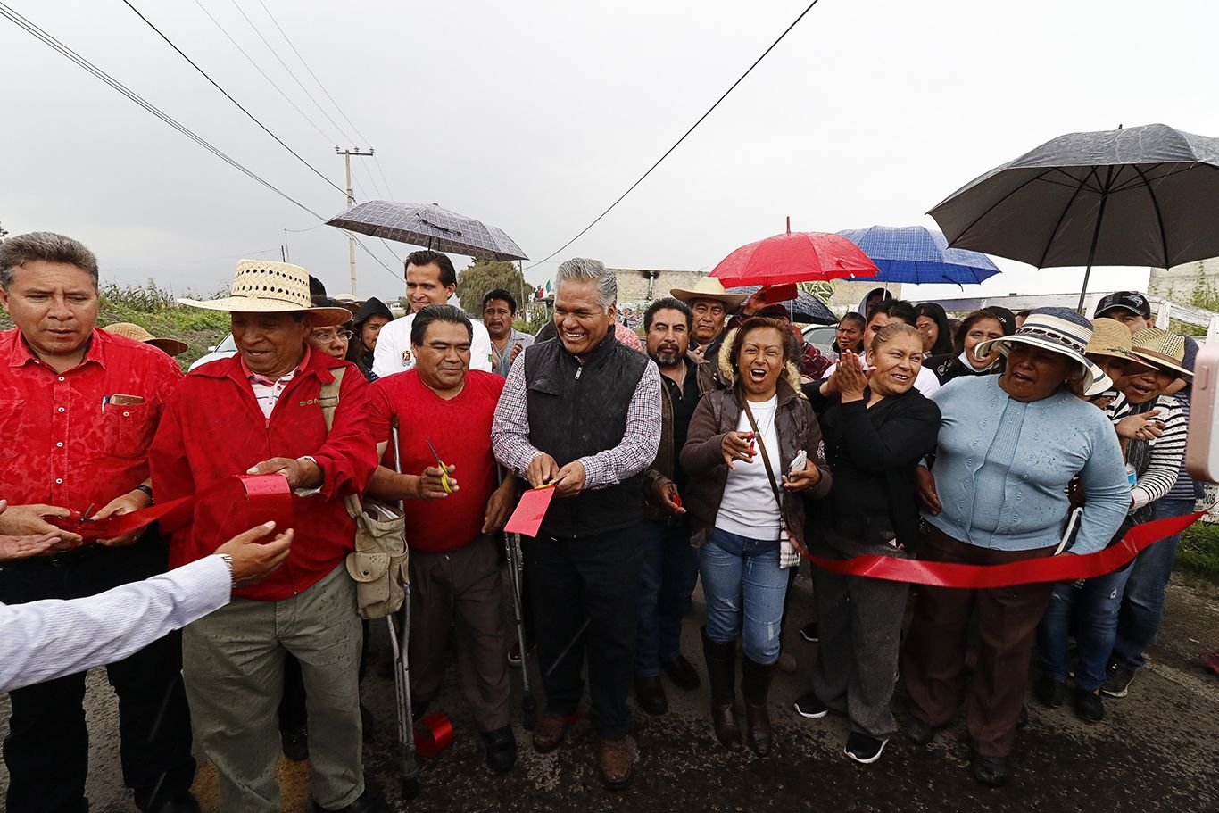 Inauguran Obras En Beneficio De Vecinos De La Constitucion Totoltepec San Miguel Totoltepec Y Ejido De San Marcos Diario Evolucion